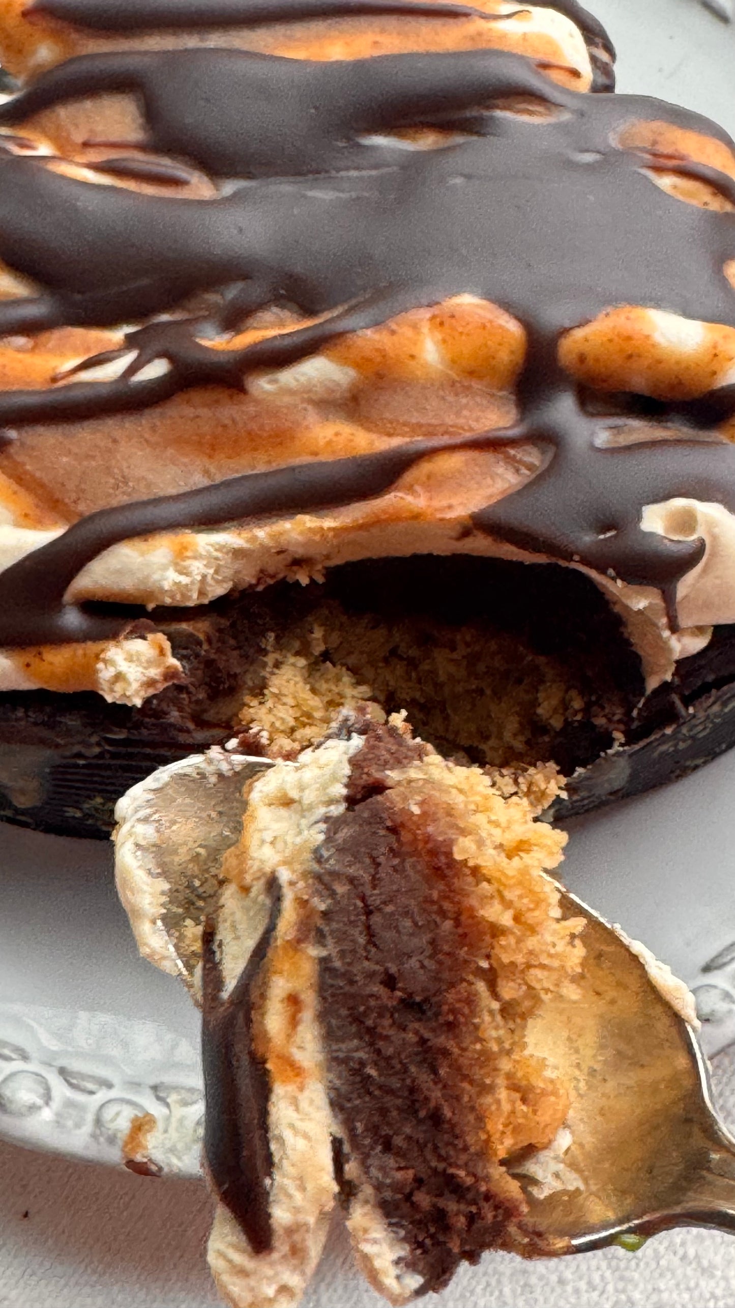 Mini Twix Heart Cake