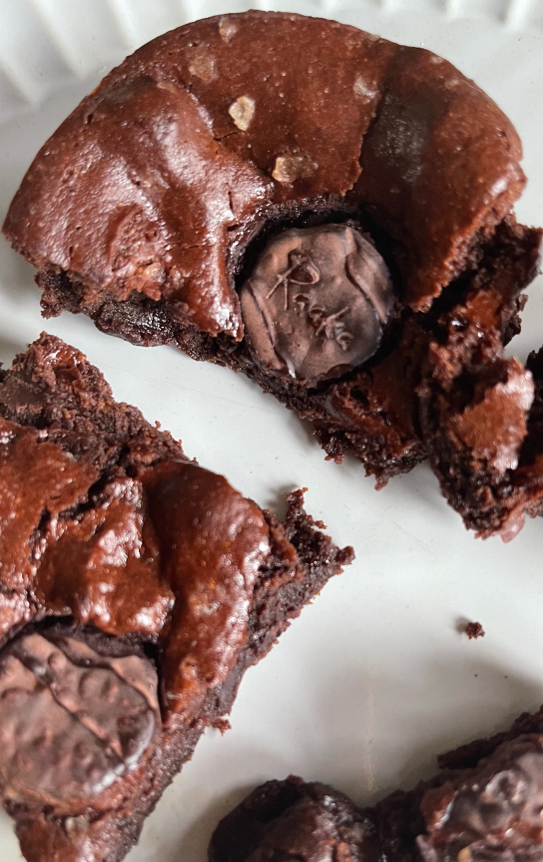 Valentines Mini FEELINGS Heart Brownie